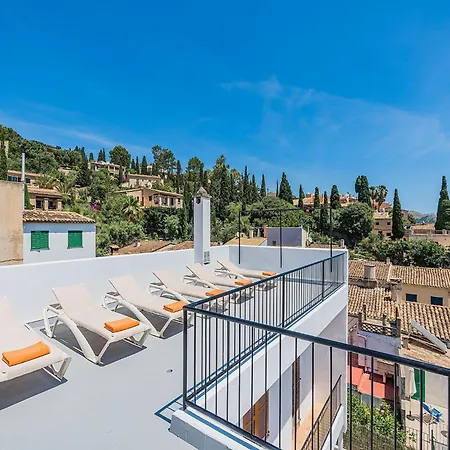 With Private Pool